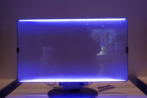 Edge LED-LCD TV
