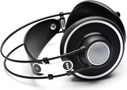 Ejemplo de auriculares abiertos de la firma AKG