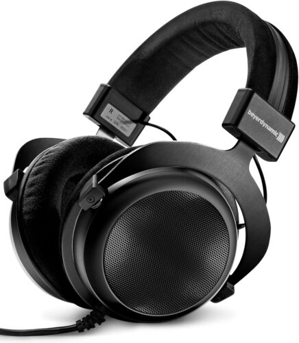 Ejemplo de auriculares semi abiertos de la firma Beyerdynamic