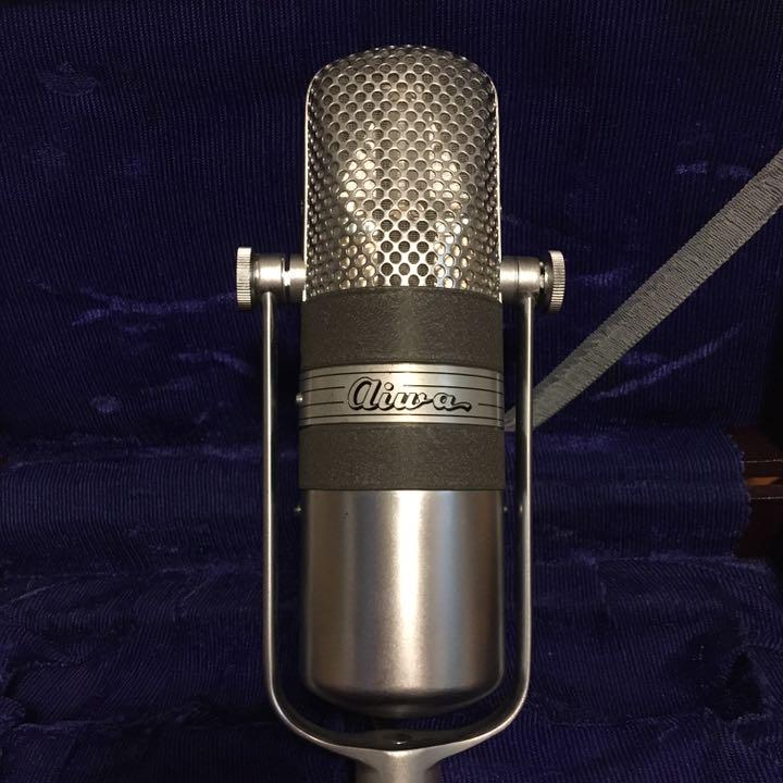 Micrófono Aiwa  Aiwa VM-15 de  1957