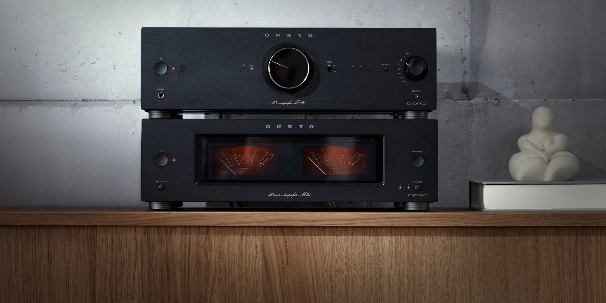 Preamplificador P-80 y  amplificador de potencia M-80' de Onkyo